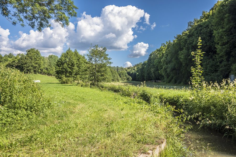 File:Blick ins Lochtautal von Plankenfels.jpg