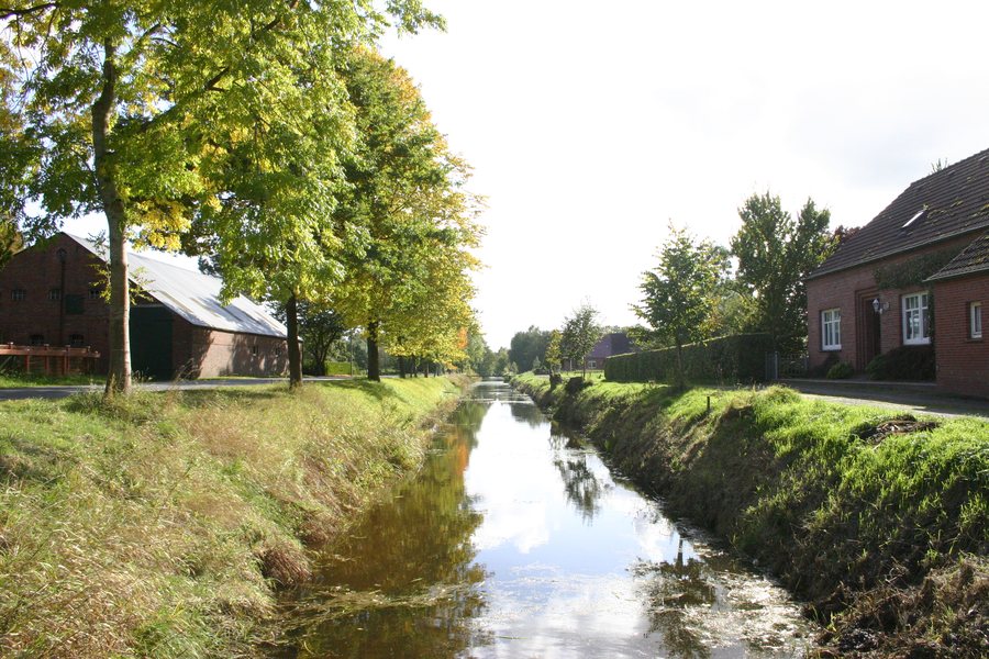 File:Neuefehnkanal.jpg