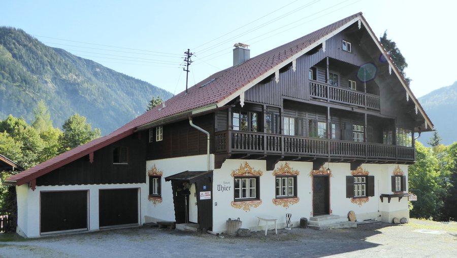 File:Bayrischzell, Haus Thier, 1.jpeg