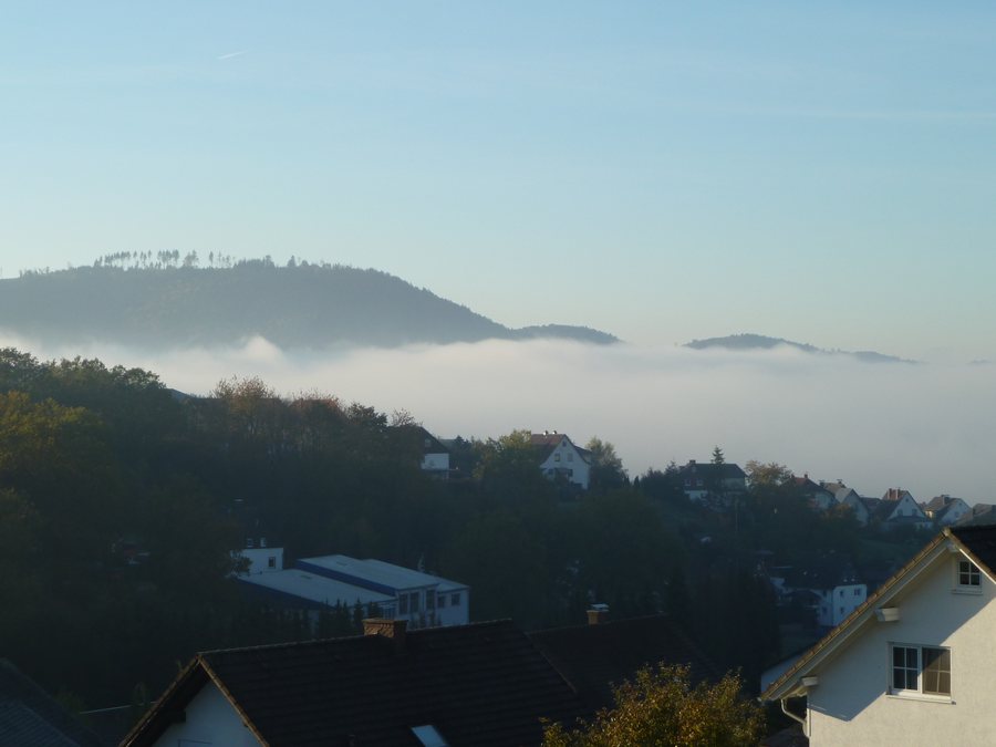 File:Eschenburg (Berg).jpg