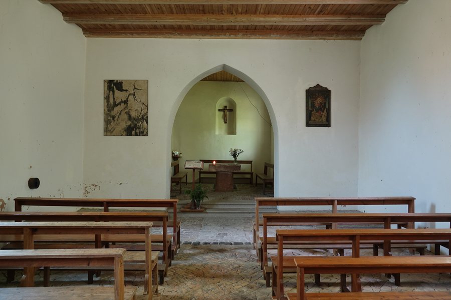File:Chapelle Saint-Grégoire - intérieur (Marckolsheim).jpg