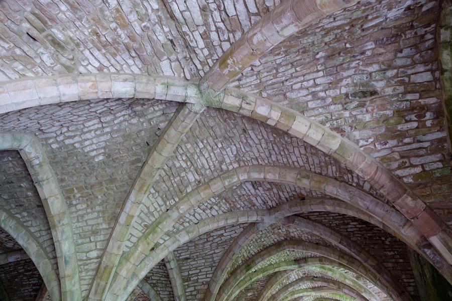 File:Fountains Abbey - North Yorkshire, England - DSC00578.jpg