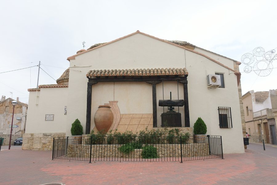 File:Plaza Emilio Teruel Martínez, Bonete.jpg