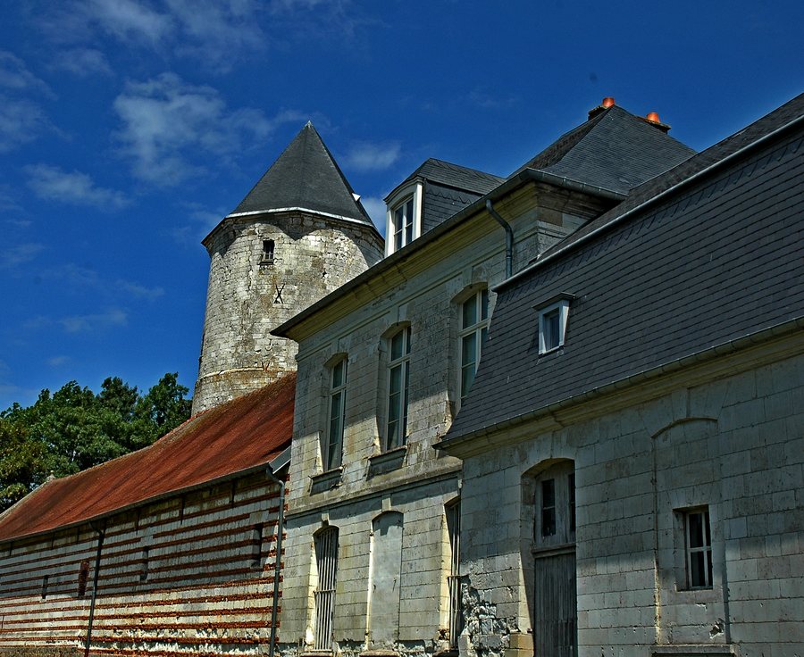 File:Flesselles château 1.jpg
