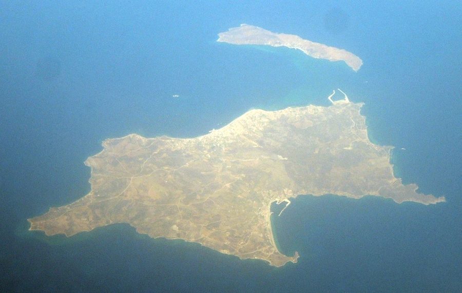 Luftaufnahme der Avşa-Insel im Marmarameer vor der türkischen Küste