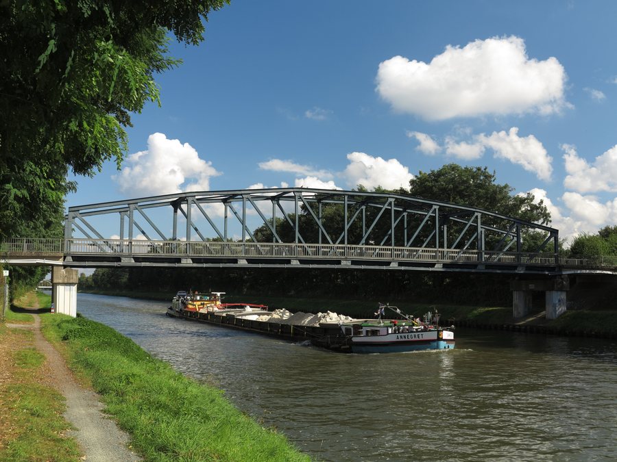 File:Wendeburg Kanalbruecke.JPG