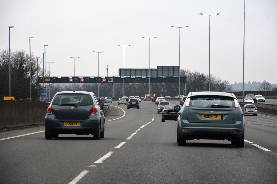 File:Windsor and Maidenhead , M25 Motorway - geograph.org.uk - 5733236.jpg