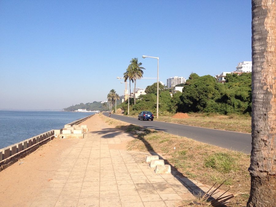 Avenida da Marginal along Maputo’s Indian Ocean waterfront.