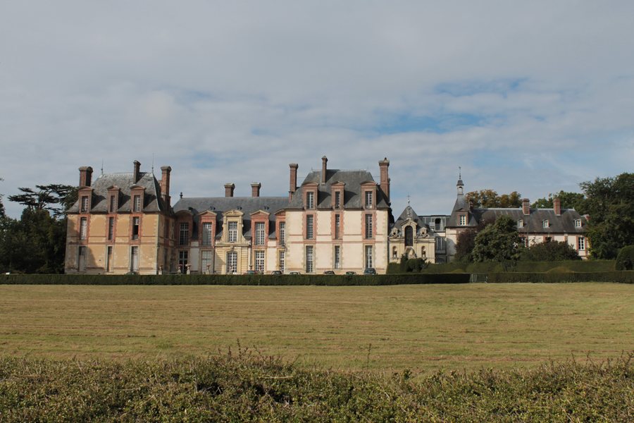 File:Château de Thoiry 01.jpg
