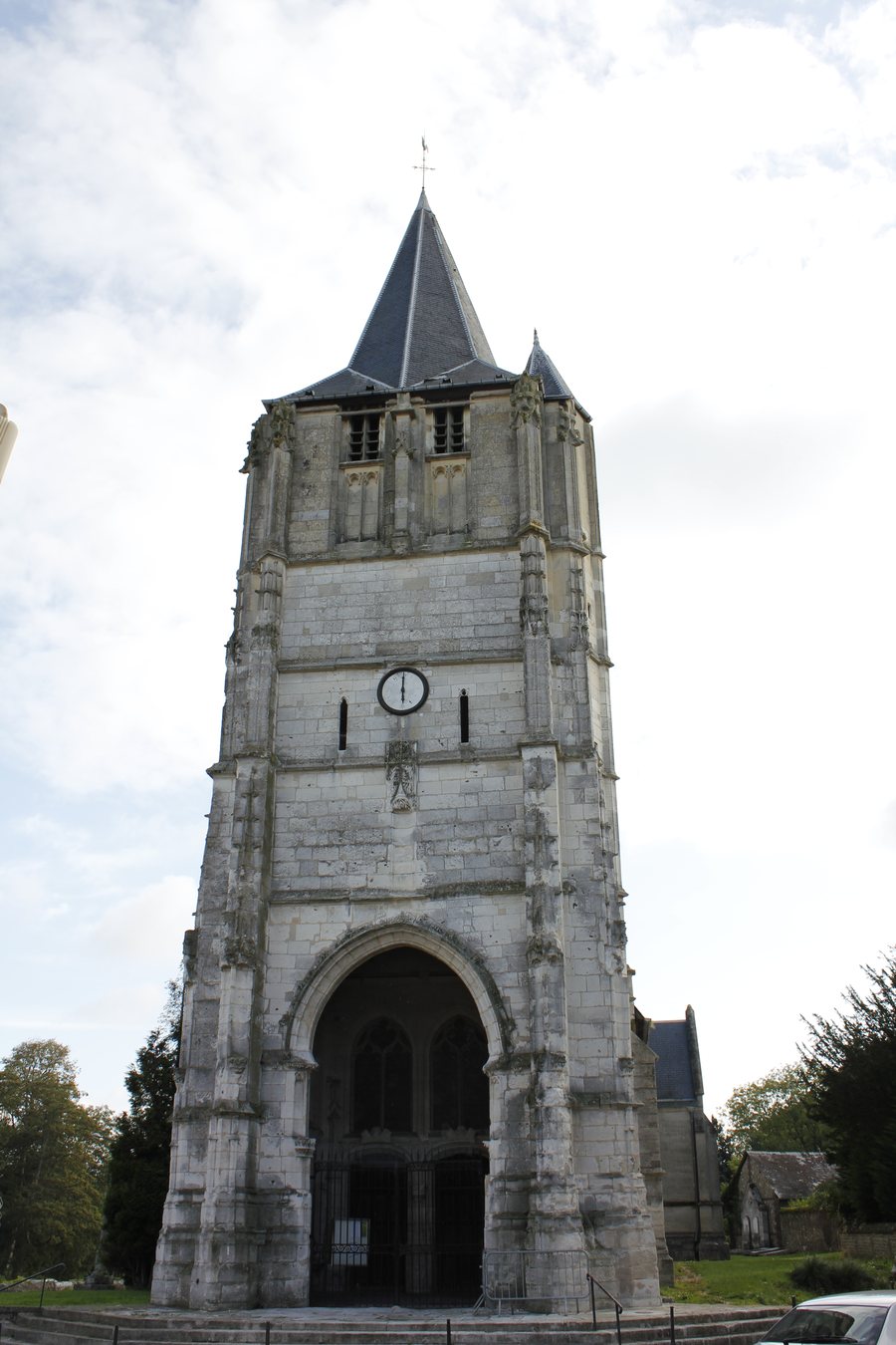 File:Eglise de Canteleu.jpg
