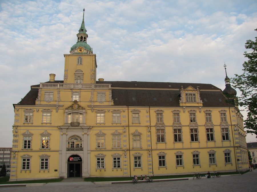 Westseite des Oldenburger Schlosses in Niedersachsen