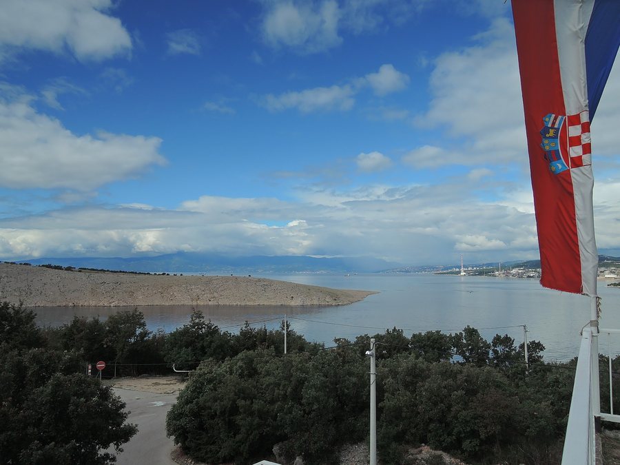 File:Šmrika, Croatia - panoramio.jpg