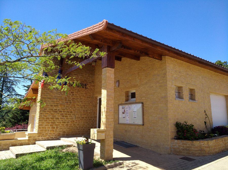 File:Saint-Jean-des-Vignes - Mairie 1 (mai 2020).jpg