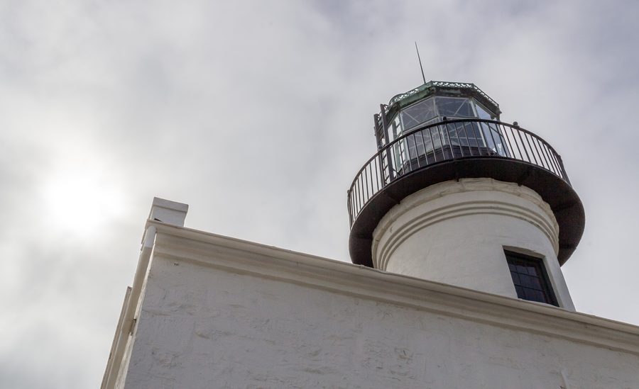 Исторический маяк Point Loma в Сан-Диего, Калифорния