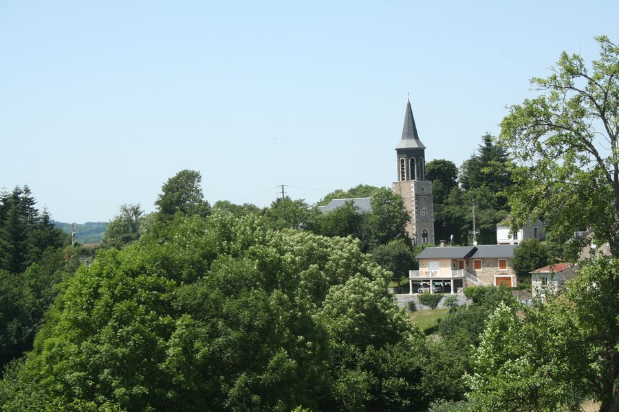 File:Le Bez eglise.JPG