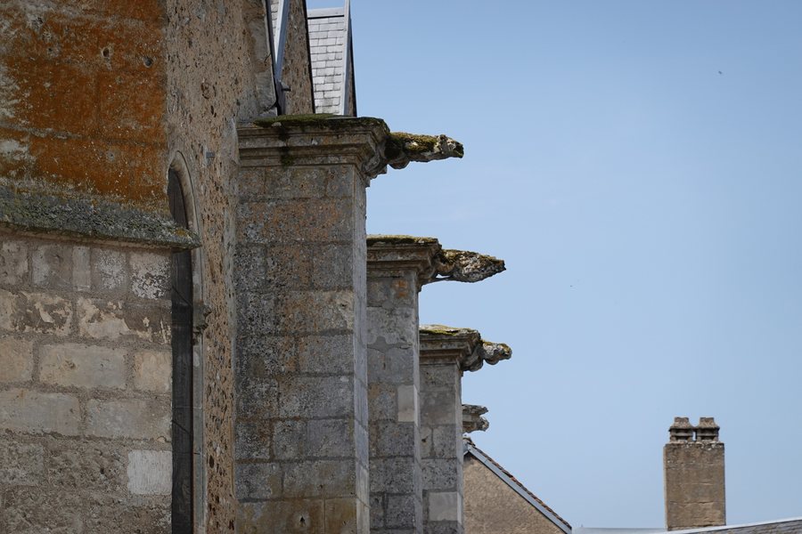 File:Église Saint-Georges de Cloyes-sur-le-Loir 3.jpg