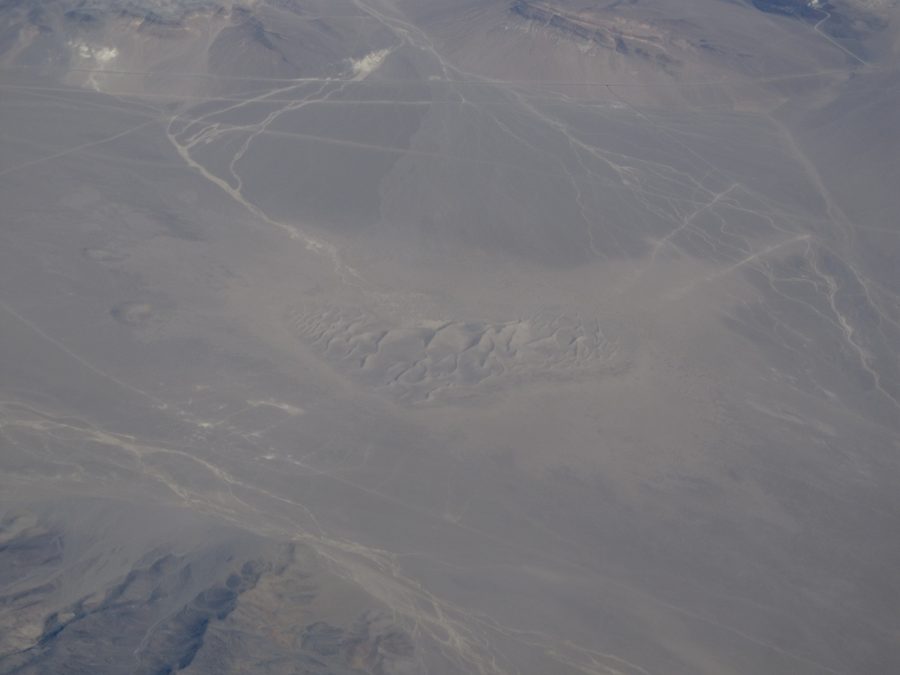 Большие песчаные дюны в Big Dune возле Amargosa Valley, Nevada