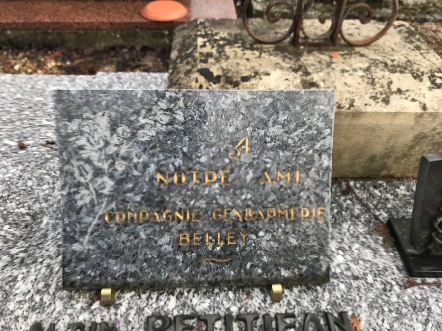 File:Cimetière de Mont-sous-Vaudrey (Jura, France) - 6 janvier 2018 - 0.JPG