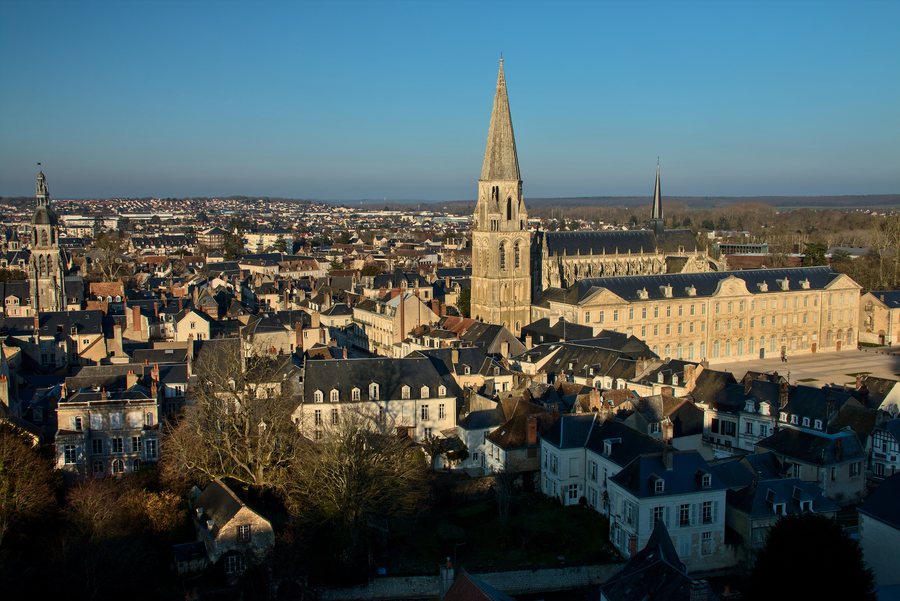 File:Vendôme - Cityscape - 1.jpg