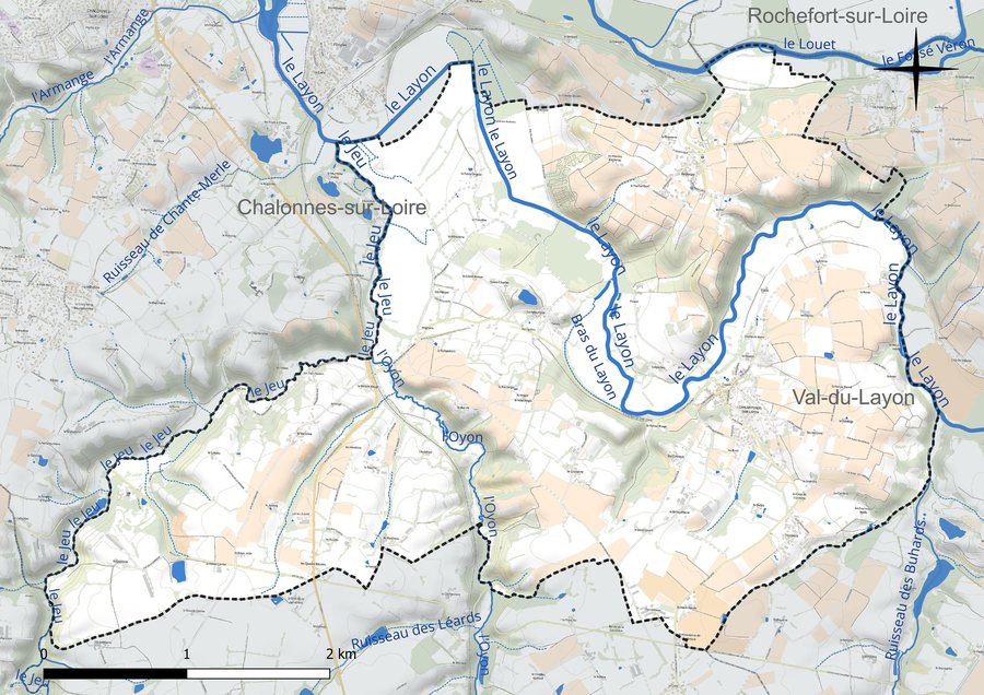 File:49082-Chaudefonds-sur-Layon-Hydro.jpeg