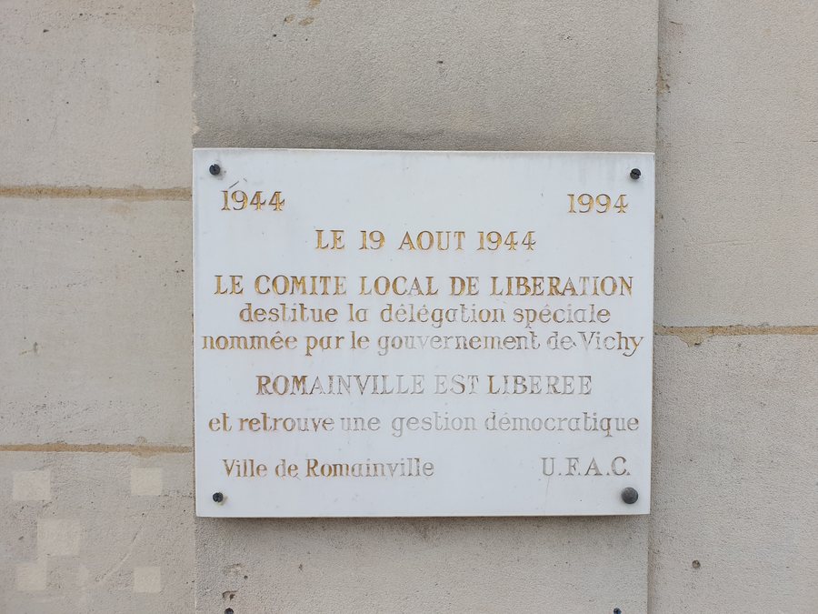 File:Église Saint-Germain-l'Auxerrois de Romainville (67436).jpg