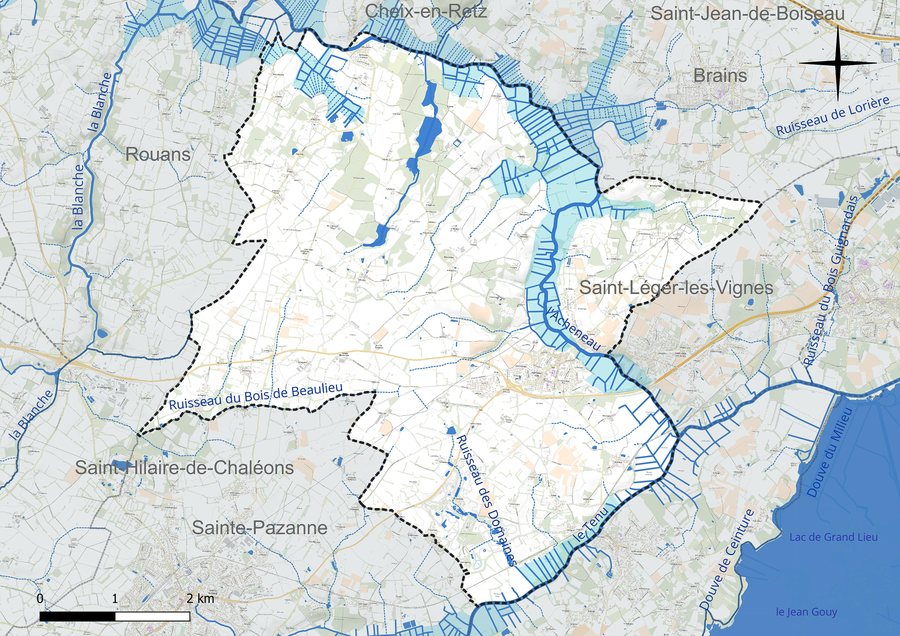 File:44133-Port-Saint-Père-Hydro.jpeg