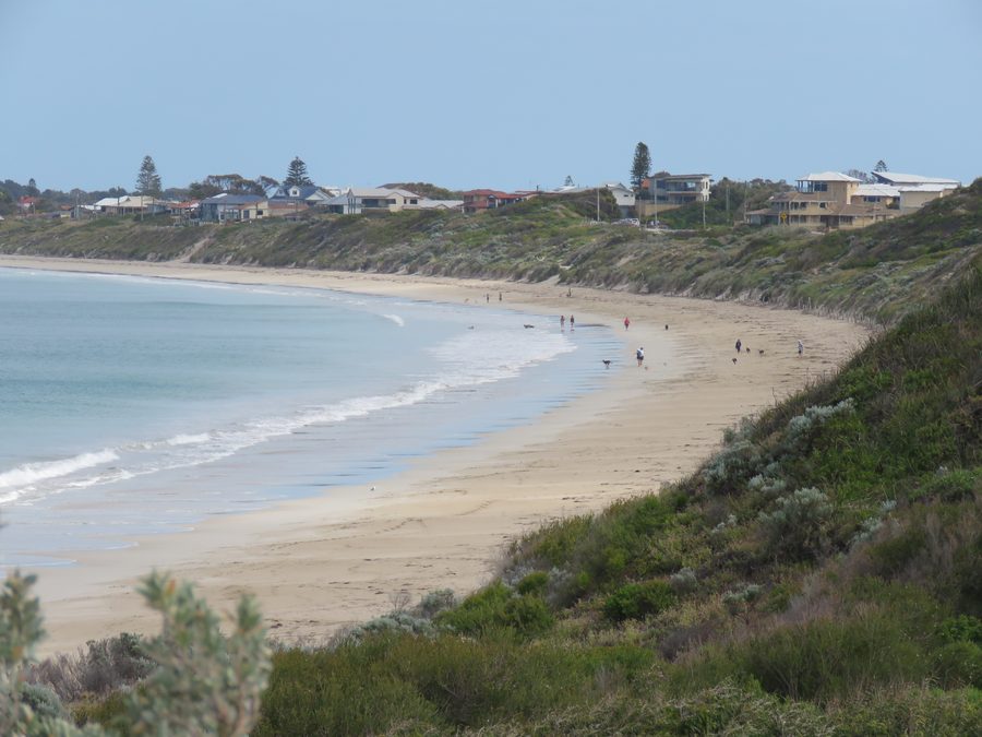 Warnbro Beach, Western Australia, seen from the lookout at St Ives Cove