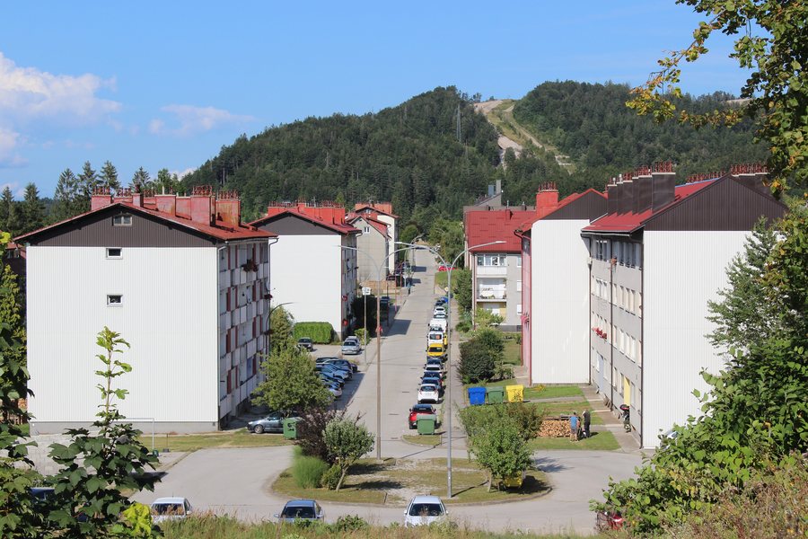 File:Silvija Strahimira Kranjčevića, Delnice.jpg