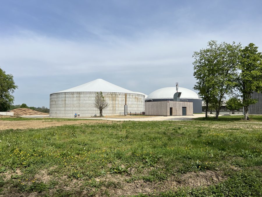 File:Usine Méthanisation Bey - Biziat (FR01) - 2022-04-22 - 1.jpg