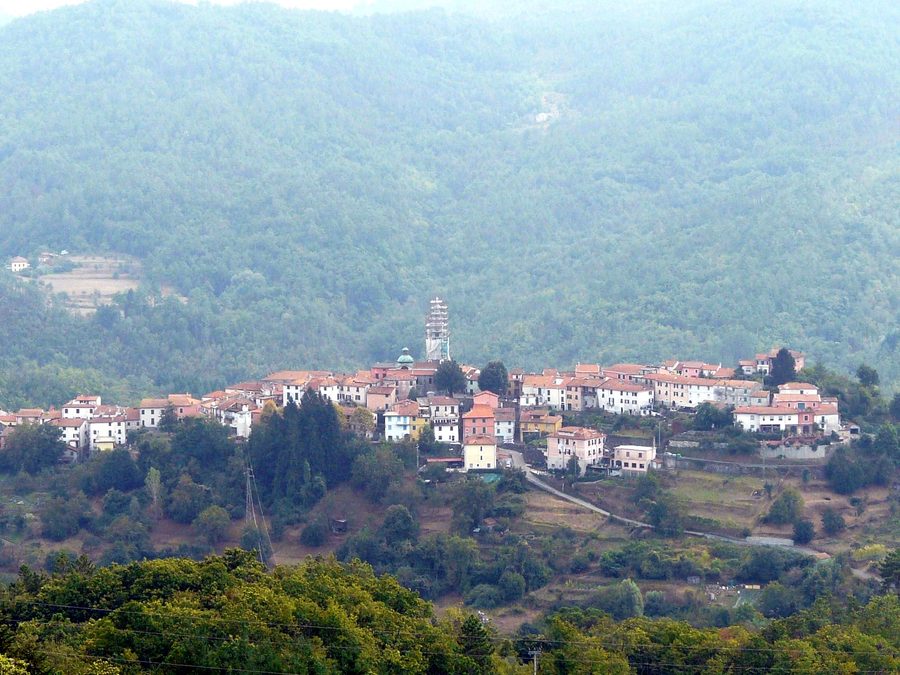 Panorama di Carro, La Spezia, Liguria, Italia