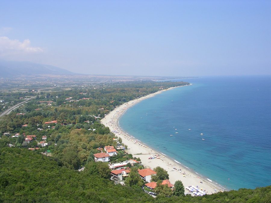 Пляж Платамонас в Пиерии, Греция