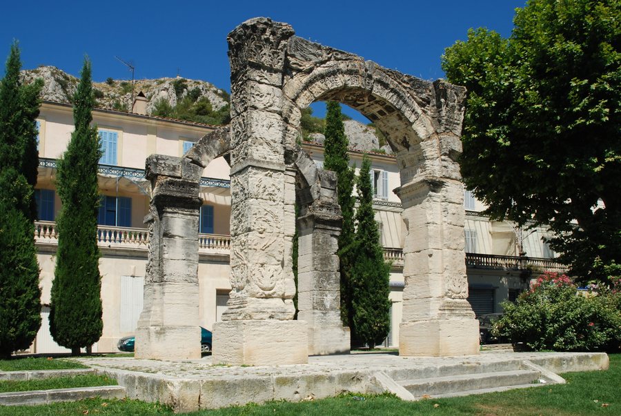 File:Arc romain de Cavaillon 02.JPG