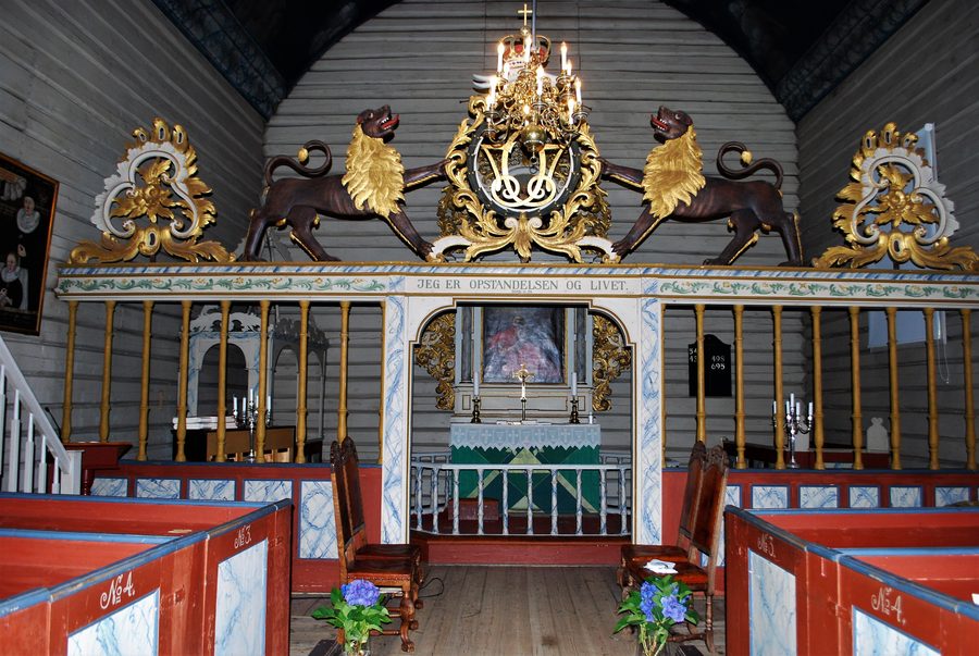 Søndeled kirke в коммуне Рисёр, Норвегия