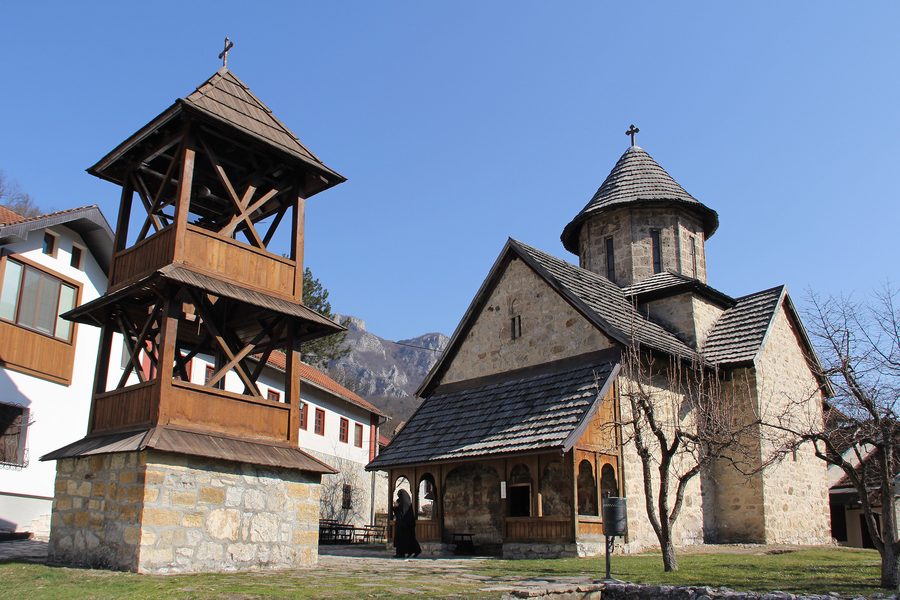 Монастырские ландшафты в Центральной Сербии