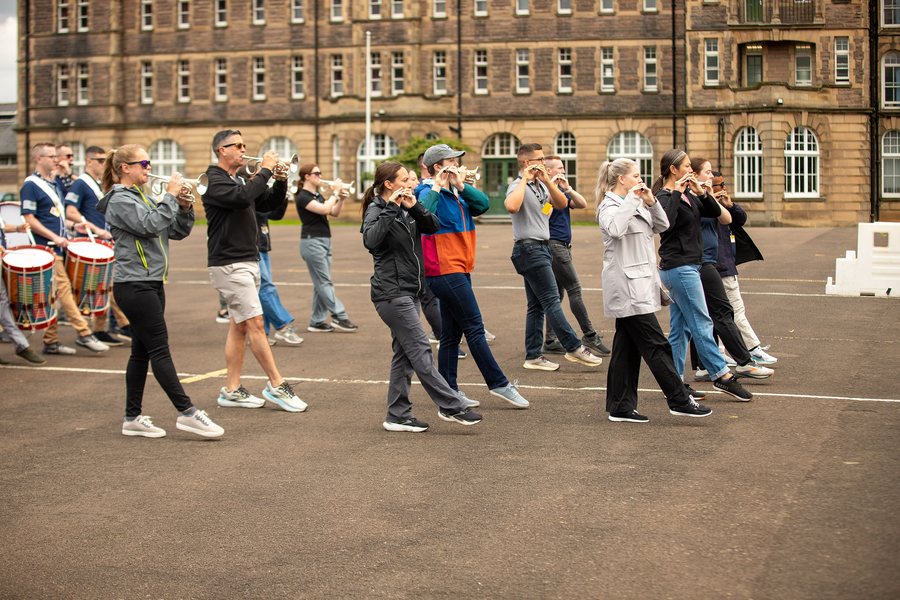 File:Fife and Drum Corps rehearsal at Redford Barracks, Scotland (9206464).jpg