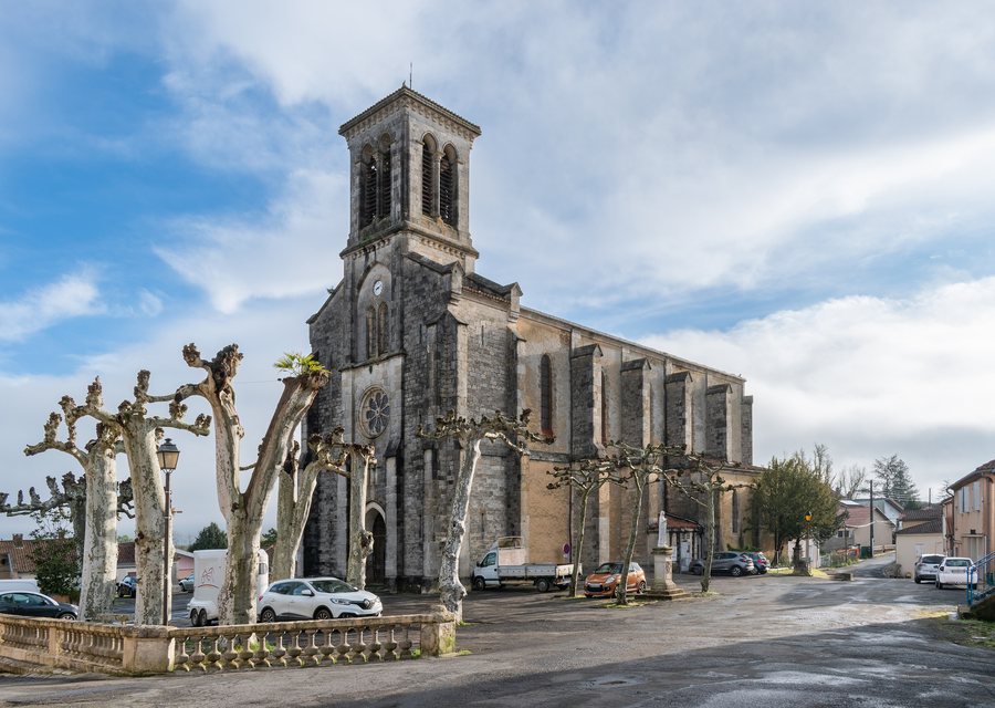File:Saint Martin church in Cazaubon (3).jpg