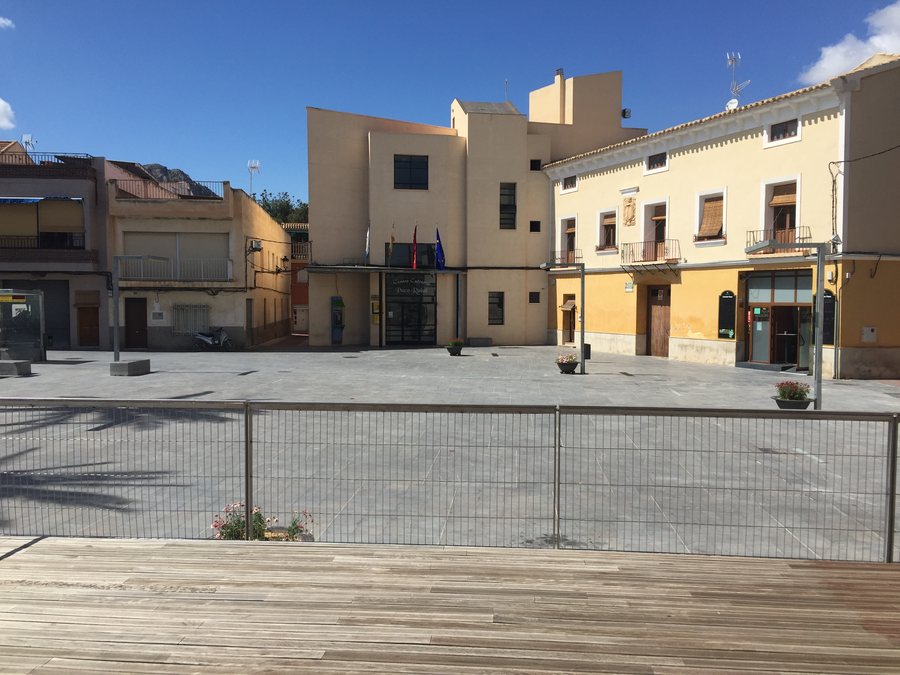 File:Centro Cultural Paco Rabal, en Villanueva del Río Segura.jpg