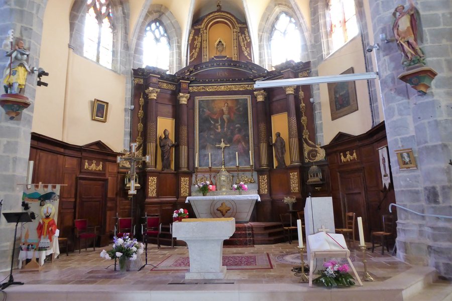 File:Maître-autel église Saint-Lubin Voves Eure-et-Loir France MH PM28000632.jpg