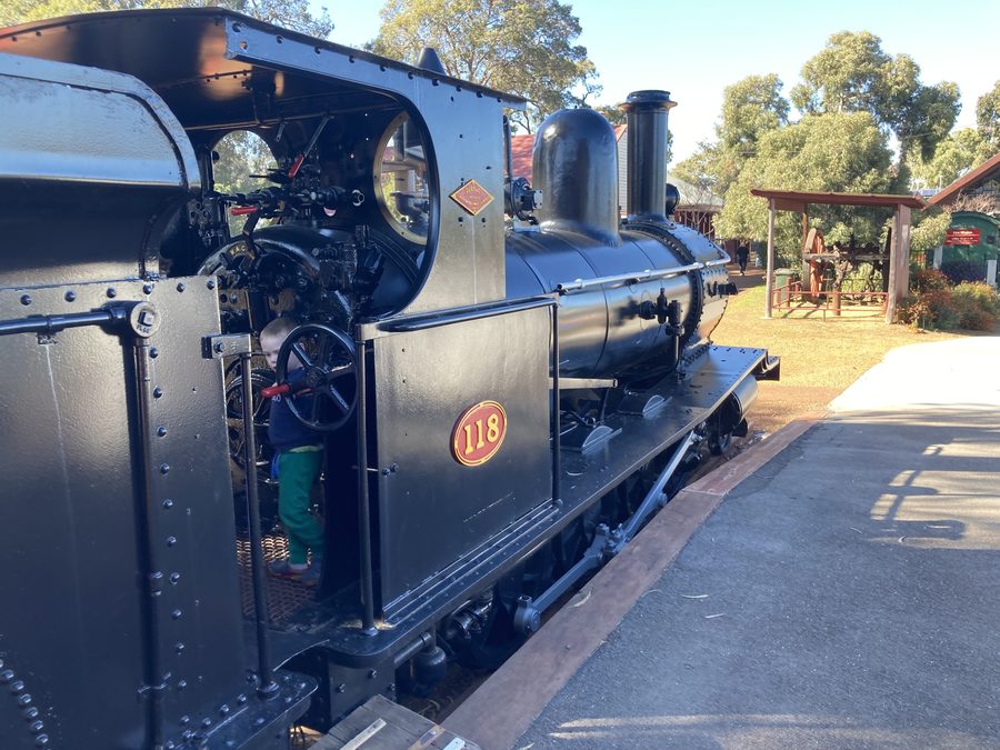 Historische Lokomotive G 118 im Kalamunda History Village