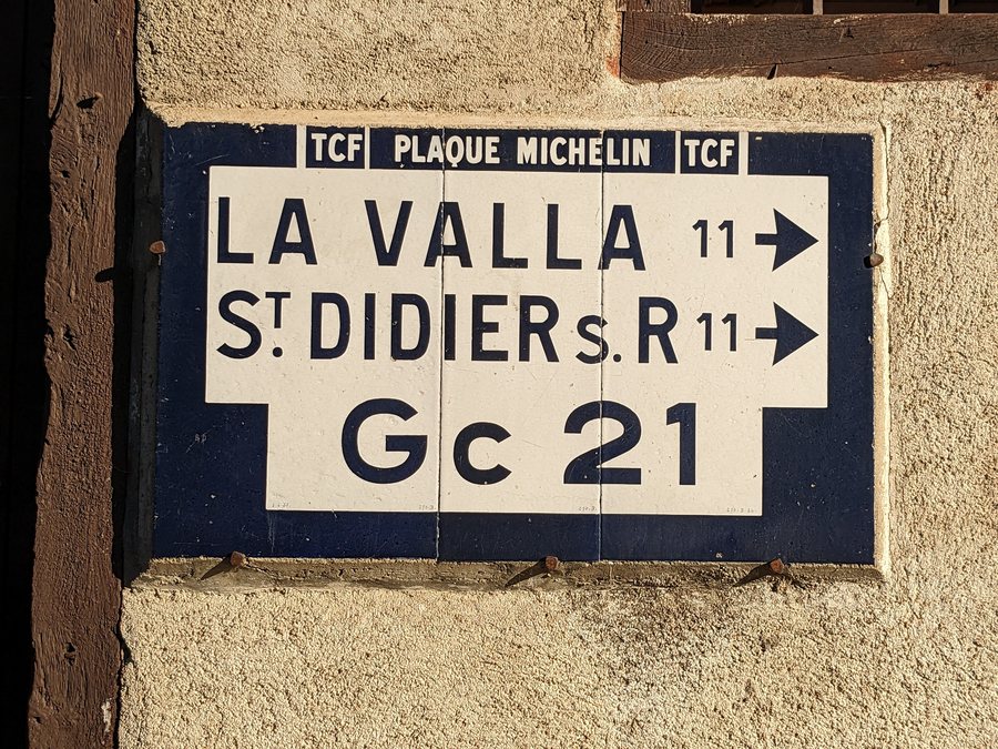 File:L'Hôpital-sous-Rochefort - Rue du Sabotier - Plaque Michelin.jpg