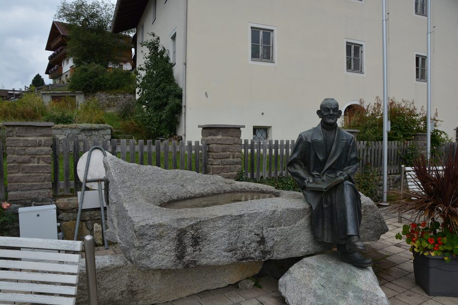 Reimmichlbrunnen in St. Veit in Defereggen, Tirol