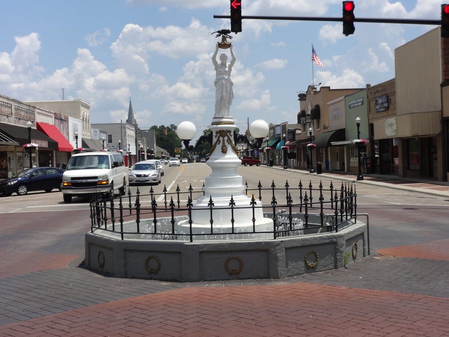 Монумент Boll Weevil в Enterprise, Alabama