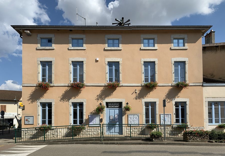 File:Mairie Priay 5.jpg