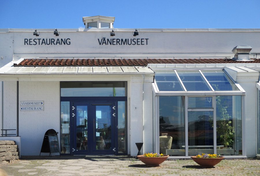 File:Vänermuseet i Lidköping 2434.jpg