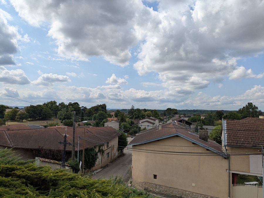 File:Pollet (Saint-Maurice-de-Gourdans) - Vue depuis l'église (août 2025).jpg