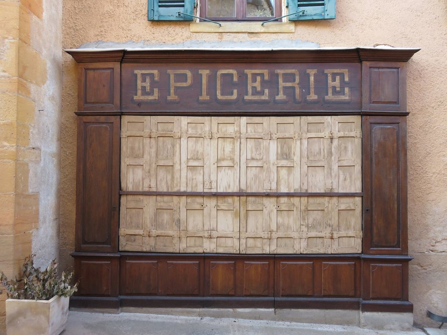 File:Frontenas - Ancienne épicerie (fév 2019).jpg