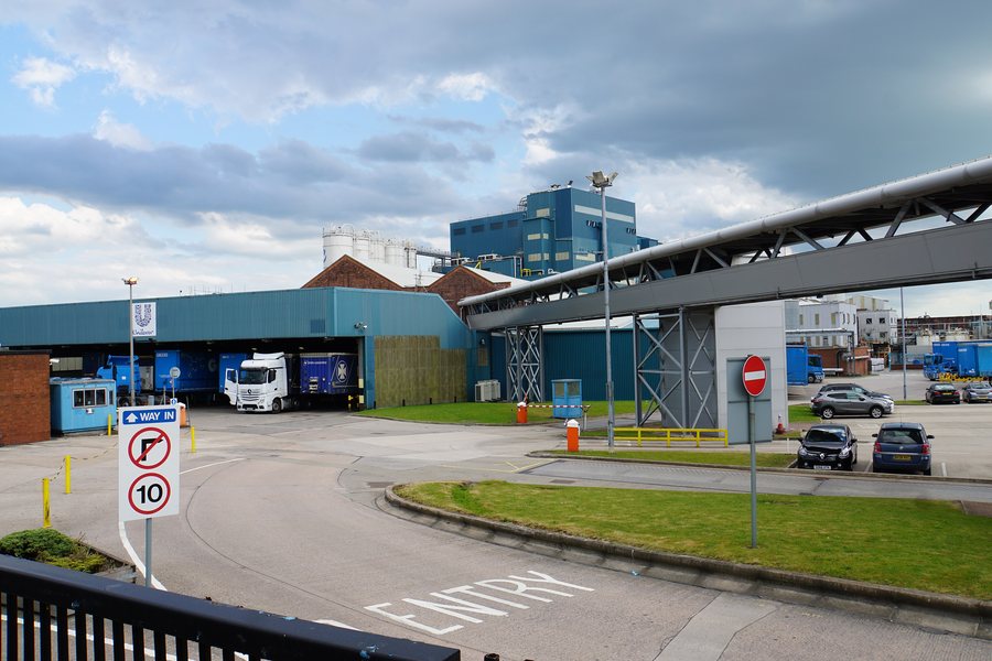 File:Unilever, Warrington - geograph.org.uk - 5422313.jpg