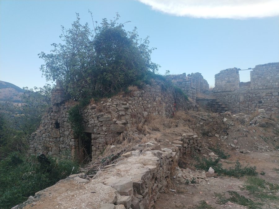 Аккадия, Италия