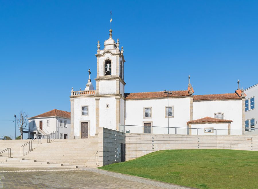 Церковь в São Martinho de Bougado, Трофа, Португалия