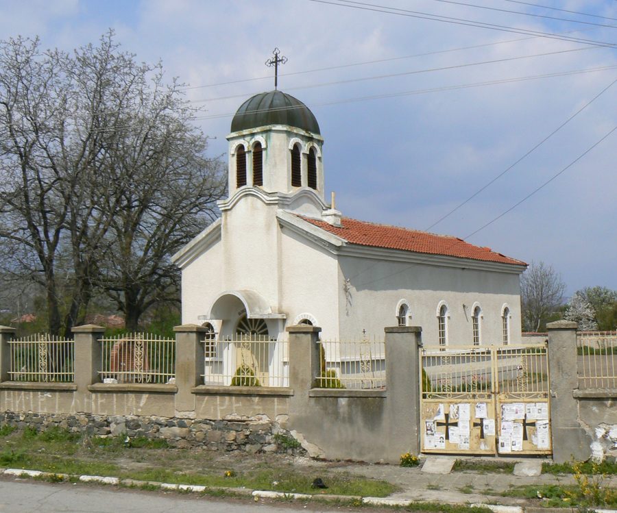 Церковь в окрестностях Сливена